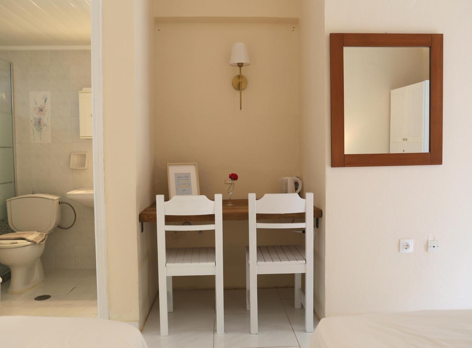 Kathys Island Retreat Aparthotel Ádia Kültér fotó